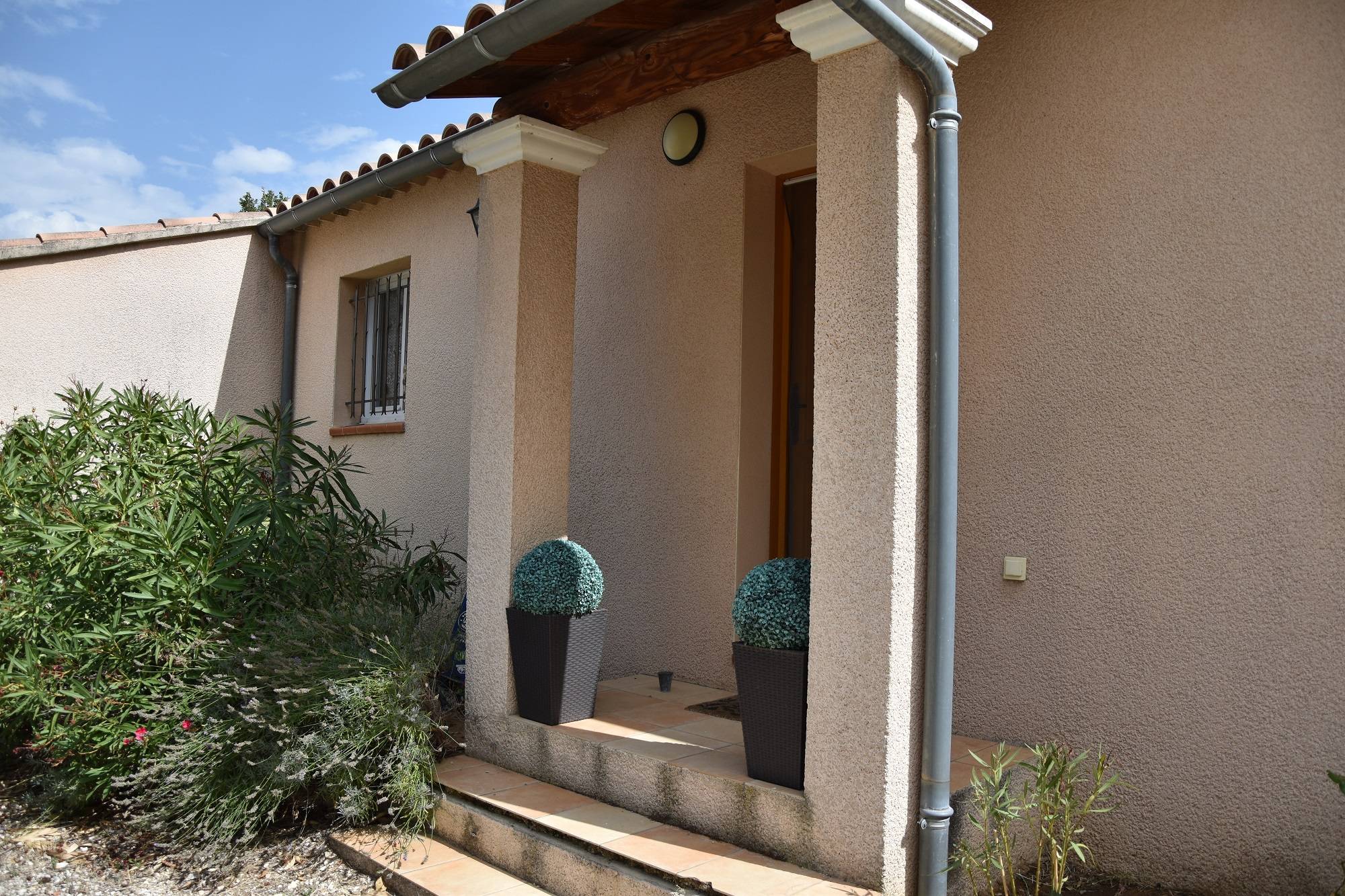 Villa de plain pied proche  St Paul 3 Châteaux- VENDUE PAR MIRANDA IMMOBILIER